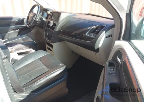 2013 Chrysler Town & Country Touring из США, поврежденный, VIN 2C4RC1BG9DR744075